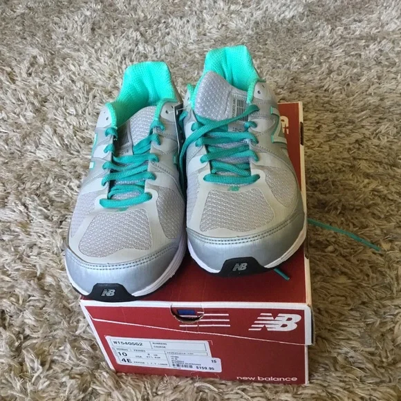 New Balance | Shoes | New Balance Light Gray And Teal  display picture 3